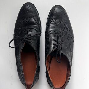 Elegant Black Leather Oxfords